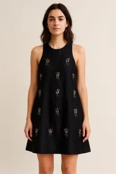 新品 TOPSHOP 黒ワンピース ブラックドレス ビジュー刺繍 お呼ばれワンピ