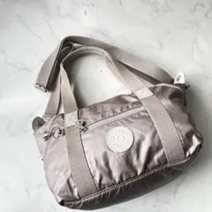 KIPLING　キプリング　ショルダーバッグ　斜めがけ　ナイロン