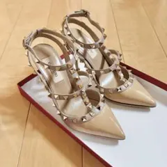 バレンティノ ロックスタッズ ストラップ パンプス ベージュ34