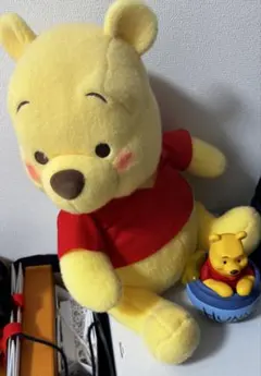 プーさんのぬいぐるみ&ディスプレイのセット☆