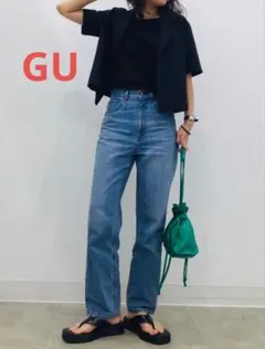 GU ハイウエスト　ストレートデニム ライトブルー