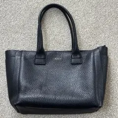 フルラ レザー トートバッグ カプリッチョ シボ ファスナー 黒