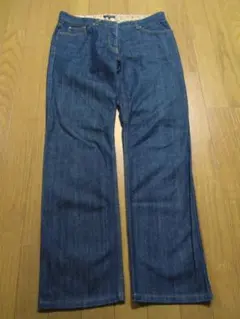 Item thumbnail for item 982c7afc-12d8-4a42-bd92-df07b7d13e19