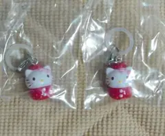 サンリオ sanrio いちごめじるしアクセサリー ハローキティ 2個