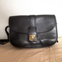 CELINE セリーヌ ショルダーバッグ ブラックのサムネイル