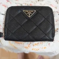 PRADA ミラノ 二つ折り財布 ブラック