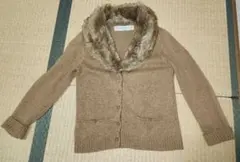 ＺＡＲＡファー付きベージュニットカーディガン