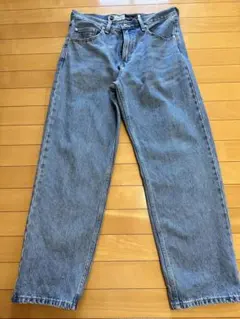 【極美品】リーバイス シルバータブ LOOSE W32 L30 デニムパンツのサムネイル