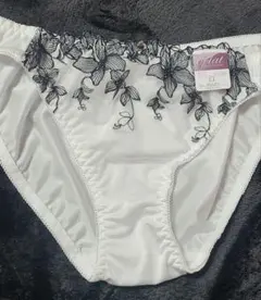 edat 花柄刺繍 ショーツ LLサイズ