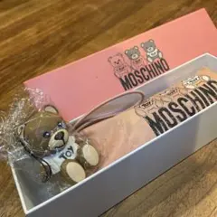 モスキーノ