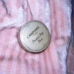 CANMAKE ポアレスエアリーベース 02