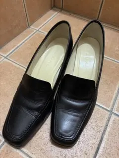 REGAL ブラックレザー ローファー パンプス