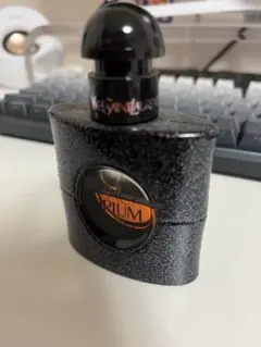 ブラックOPオーデパルファム　30ml