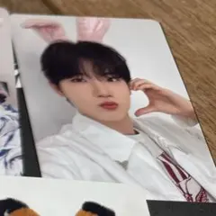 treasure ジュンギュ 8000円トレカ