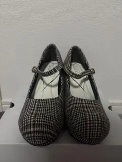 NUOVOパンプスM23.5〜24.0㎝ストラップチェック柄　通勤