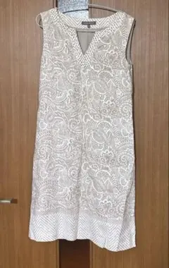 LAURA ASHLEYローラアシュレイ ペイズリー柄ノースリーブワンピース