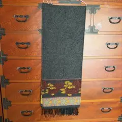 ウール混紡 花柄ストール フリンジ付き