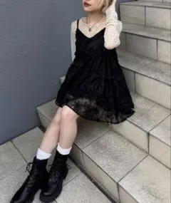 【季節問わず使える】立体レースミニキャミワンピースのサムネイル