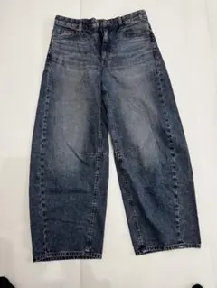 GU バレルレッグパンツ