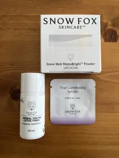 SNOW FOX SKINCARE パウダー & 化粧品・美容液サンプル付き