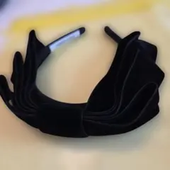 maison de tiara ベロアカチューシャ