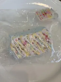 ヌオユミ　nuoyumi スクイーズ ケーキモチーフ パステルブルー