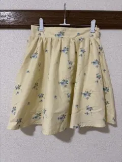 earth music&ecology 花柄ミニスカート イエロー春夏