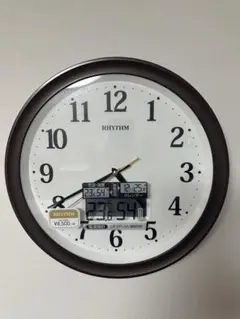 RHYTHM 電波掛時計 8FYA02SR