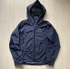 ARC'TERYX GORE-TEX マウンテンパーカーのサムネイル