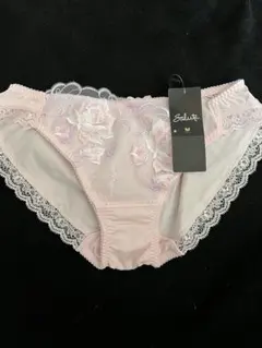 ワコール　サルート　Salute 花柄刺繍 ピンクショーツL