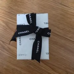 CHANEL LA CRÈME MAIN ハンドクリーム 50mlのサムネイル