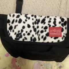 Manhattan Portage ショルダーバッグ 黒 ヒョウ柄