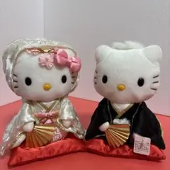 限定品】宝塚歌劇団×ハローキティぬいぐるみマスコット - メルカリ