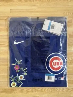 Mサイズ Nike 村上隆 MLB 東京シリーズ カブス Tシャツ　ブルー