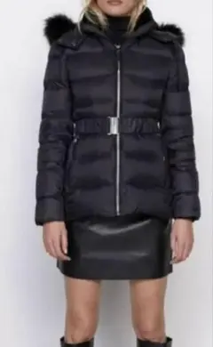 ZARA ウエストベルト付きクビレダウンジャケット