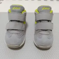 Item thumbnail for item c5e174c4-41d2-4c85-a87c-5793629a49d1