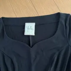 シビラ　カットソー 黒のサムネイル