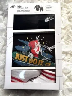 新品未開封　Nike 3点セット　0〜6months ロンパース
