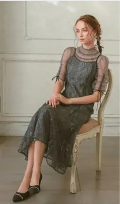 ブラウスセットフラワーレースドレスMサイズ　パーティドレス　結婚式参列ドレス