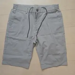 UNIQLO Theory ショートパンツ