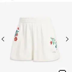 adidas 刺繍　ホワイト　ショートパンツ　スウェット