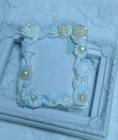 ハンドメイド　硬質ケース　トレカケース　ホイップデコ　推し活　水色　白