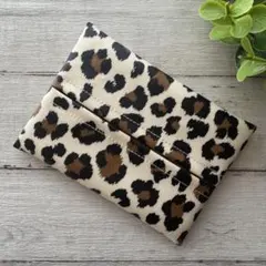 ポケットティッシュケース　普通サイズ　ラミネート　ハンドメイド　レオパード　茶色