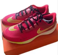 ナイキ　ランニングシューズ エアズームライバルフライ3