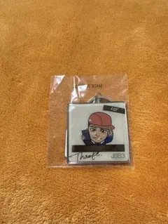 ELLY メタルキーホルダー