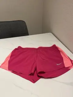 NIKE ランニングパンツ　L