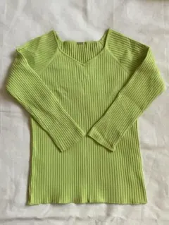 Mila Owen ライムグリーン　リブニット　8分袖　中古品