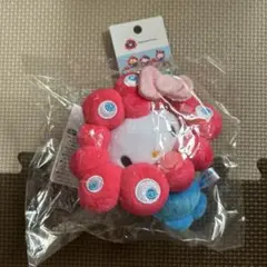 【関西万博限定】ミャクミャク×ハローキティ ぬいぐるみ カラビナ付き 新品未使用