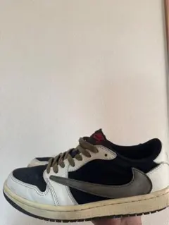 Nike Air Jordan 1 Low ブラック/ホワイト/グレー