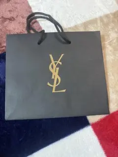 YSL 黒の紙袋 ゴールドロゴ